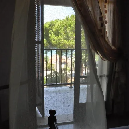 Acquero *